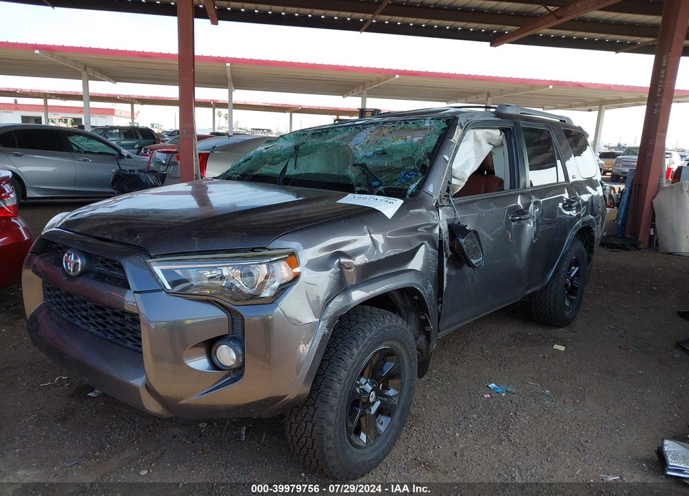 2018 TOYOTA 4RUNNER SR5 VIN: JTEBU5JR8J5501516