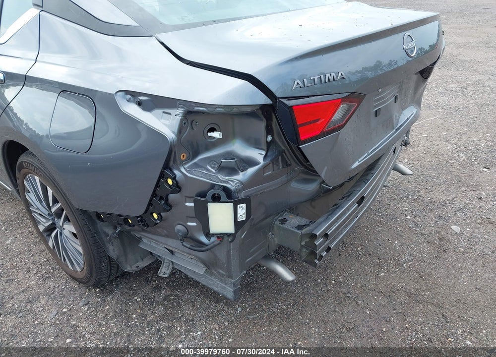 2024 NISSAN ALTIMA SV FWD VIN: 1N4BL4DV9RN355333