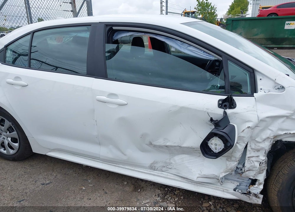 2024 TOYOTA COROLLA LE VIN: 5YFB4MDEXRP126931