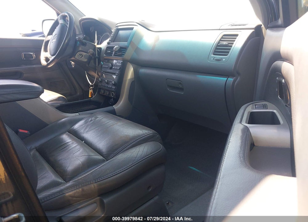 2006 HONDA PILOT EX-L VIN: 2HKYF18706H558967