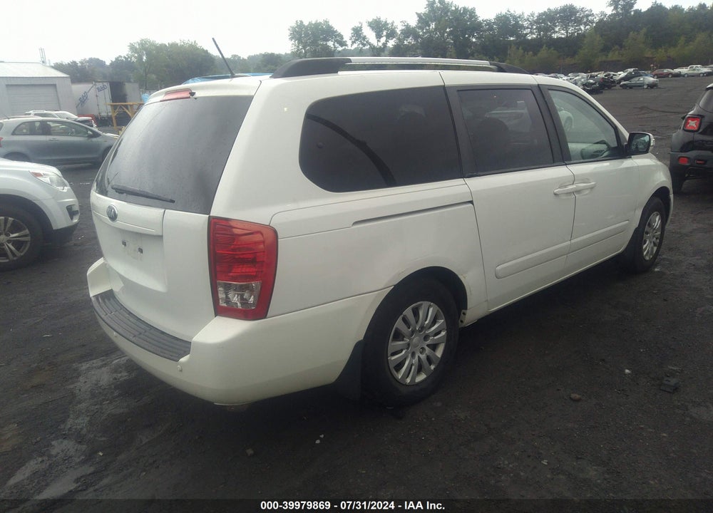 2014 KIA SEDONA LX VIN: KNDMG4C79E6571813