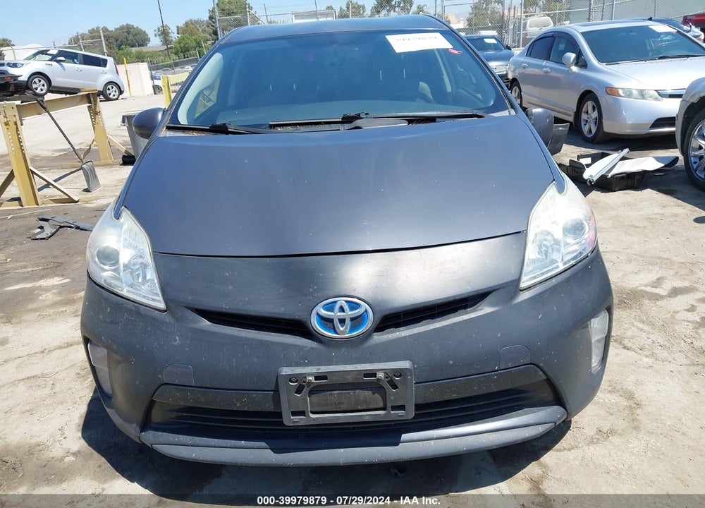 2015 TOYOTA PRIUS TWO VIN: JTDKN3DU2F0465820