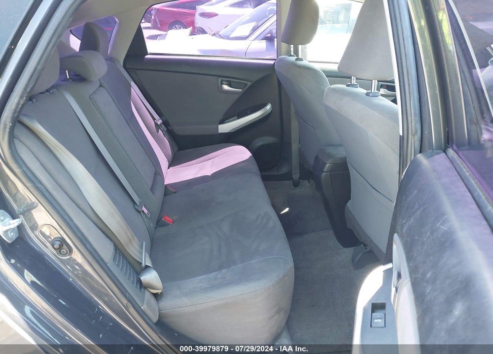 2015 TOYOTA PRIUS TWO VIN: JTDKN3DU2F0465820