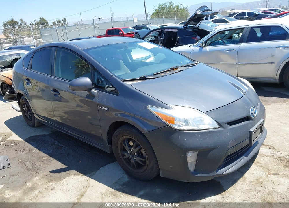 2015 TOYOTA PRIUS TWO VIN: JTDKN3DU2F0465820