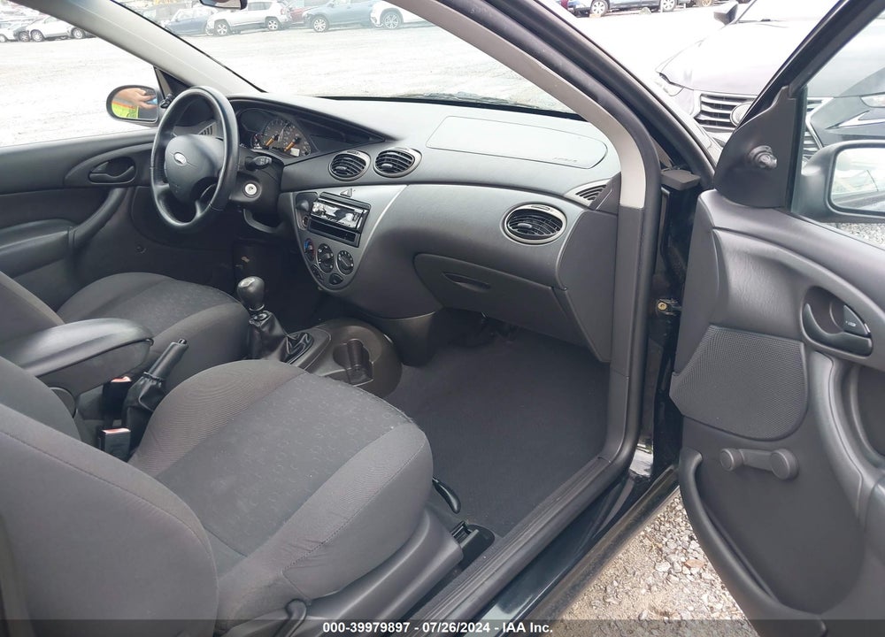 2004 FORD FOCUS ZX3 VIN: 3FAFP31354R107038