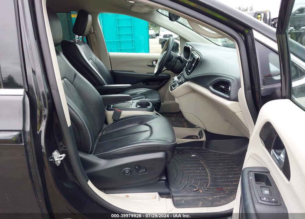 2018 CHRYSLER PACIFICA HYBRID LIMITED VIN: 2C4RC1N73JR116228