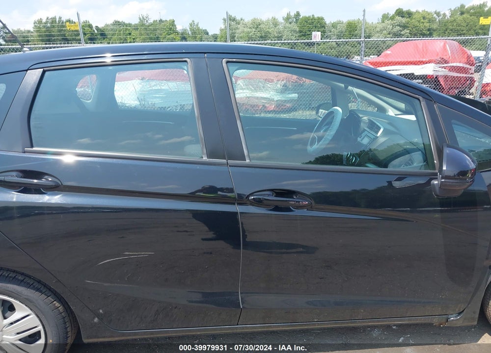 2019 HONDA FIT LX VIN: 3HGGK5H46KM718280
