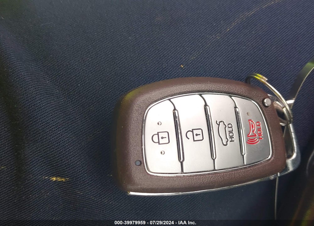 2018 HYUNDAI ELANTRA VALUE EDITION VIN: KMHD84LF5JU472833