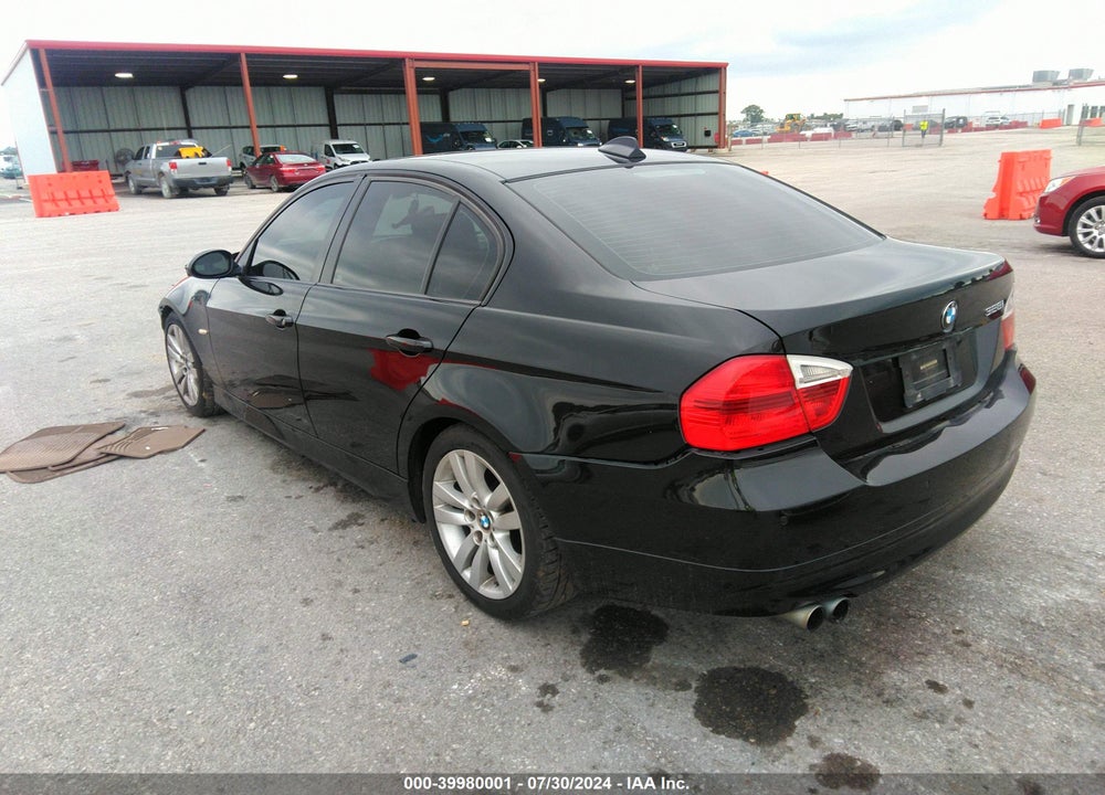 2008 BMW 328I VIN: WBAVA33548K055365