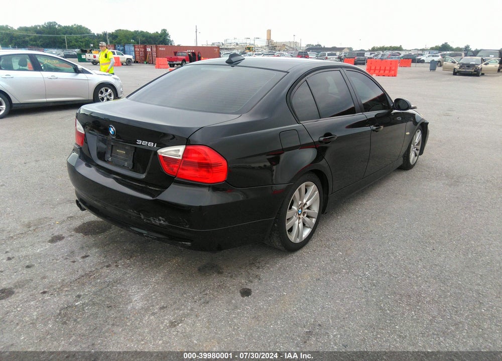 2008 BMW 328I VIN: WBAVA33548K055365