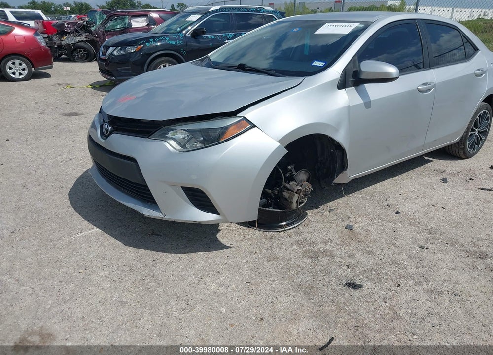 2015 TOYOTA COROLLA LE VIN: 5YFBURHEXFP326209