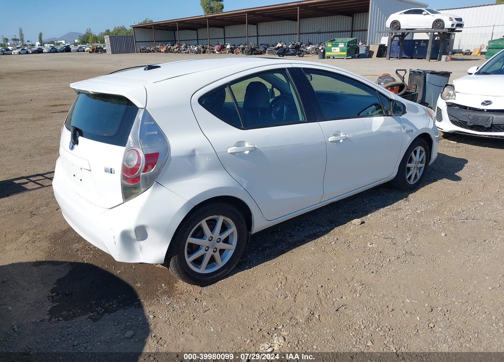 2013 TOYOTA PRIUS C FOUR/ONE/THREE/TWO VIN: JTDKDTB39D1031754