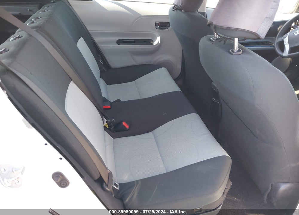 2013 TOYOTA PRIUS C FOUR/ONE/THREE/TWO VIN: JTDKDTB39D1031754