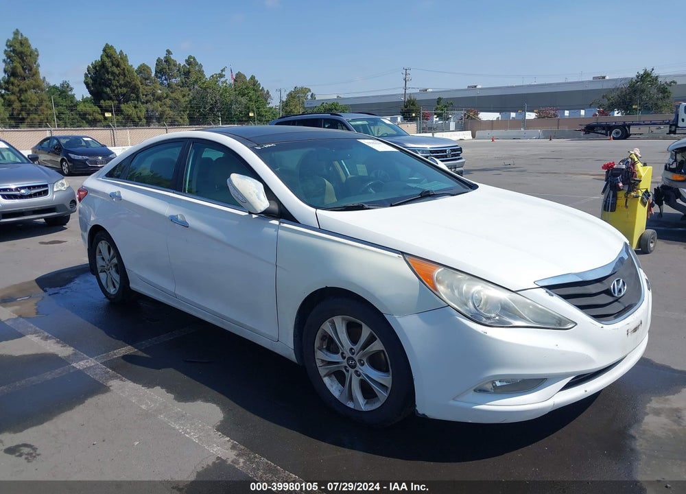 2013 HYUNDAI SONATA LIMITED VIN: 5NPEC4AC5DH585552