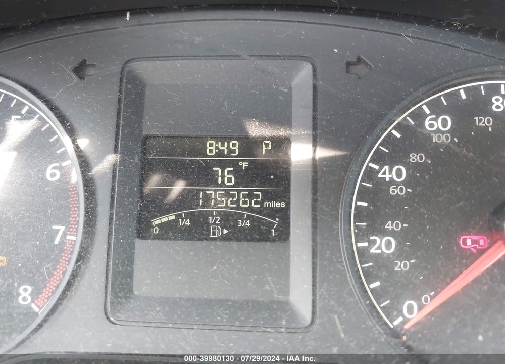 2011 VOLKSWAGEN JETTA 2.0L S VIN: 3VW2K7AJ3BM019478