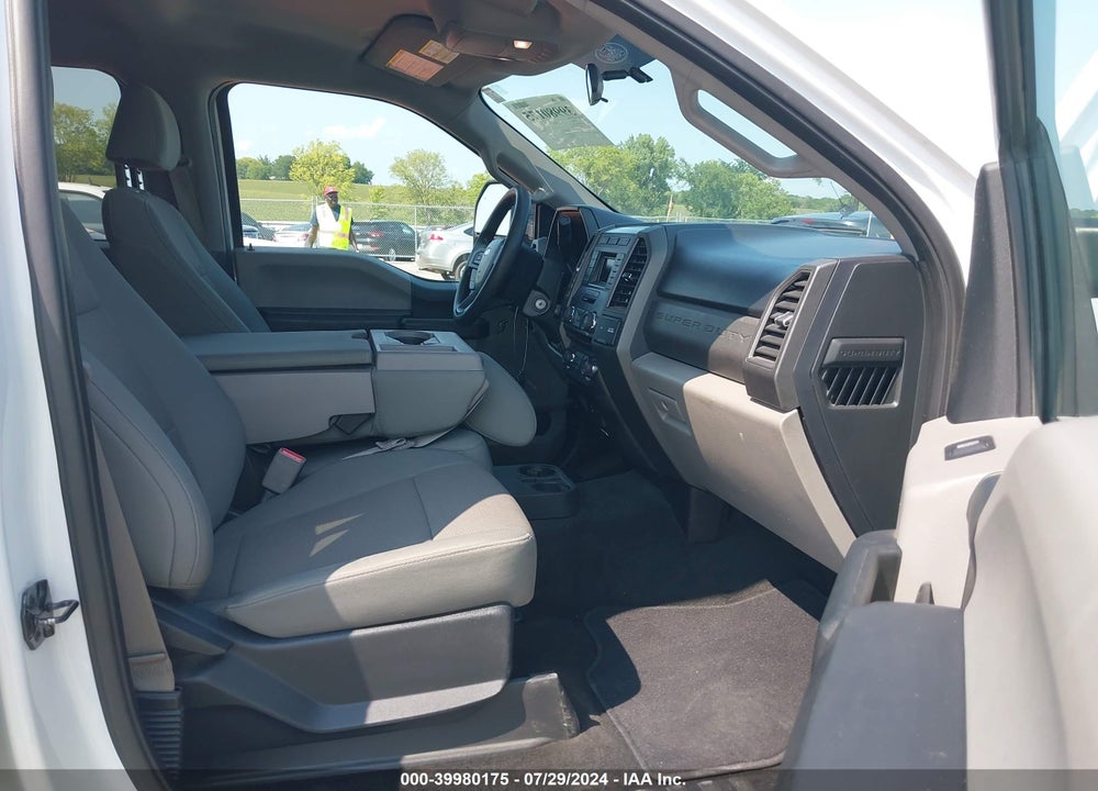 2017 FORD F-250 XL VIN: 1FT7W2B63HED71016