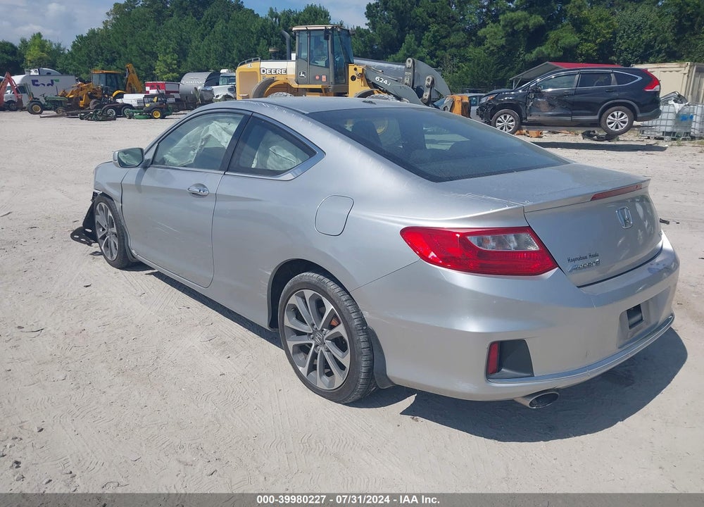 2013 HONDA ACCORD EX-L V-6 VIN: 1HGCT2B83DA008212