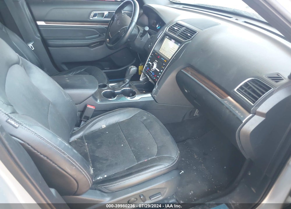 2019 FORD EXPLORER LIMITED VIN: 1FM5K7F87KGA11671
