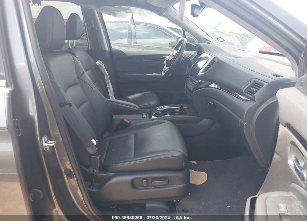 2020 HONDA RIDGELINE RTL-E VIN: 5FPYK3F70LB010818
