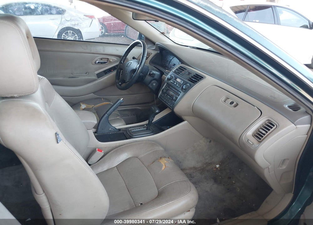 2002 HONDA ACCORD 3.0 EX VIN: 1HGCG225X2A024107