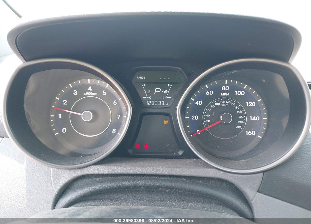 2014 HYUNDAI ELANTRA SE VIN: 5NPDH4AE6EH505806