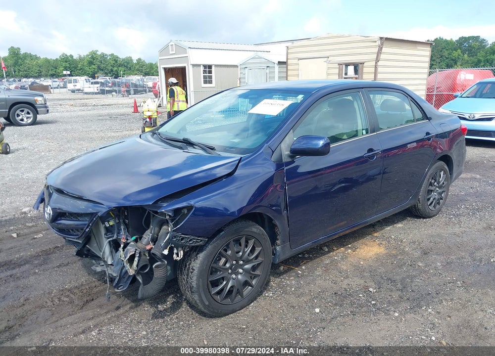 2013 TOYOTA COROLLA LE VIN: 2T1BU4EE5DC958068