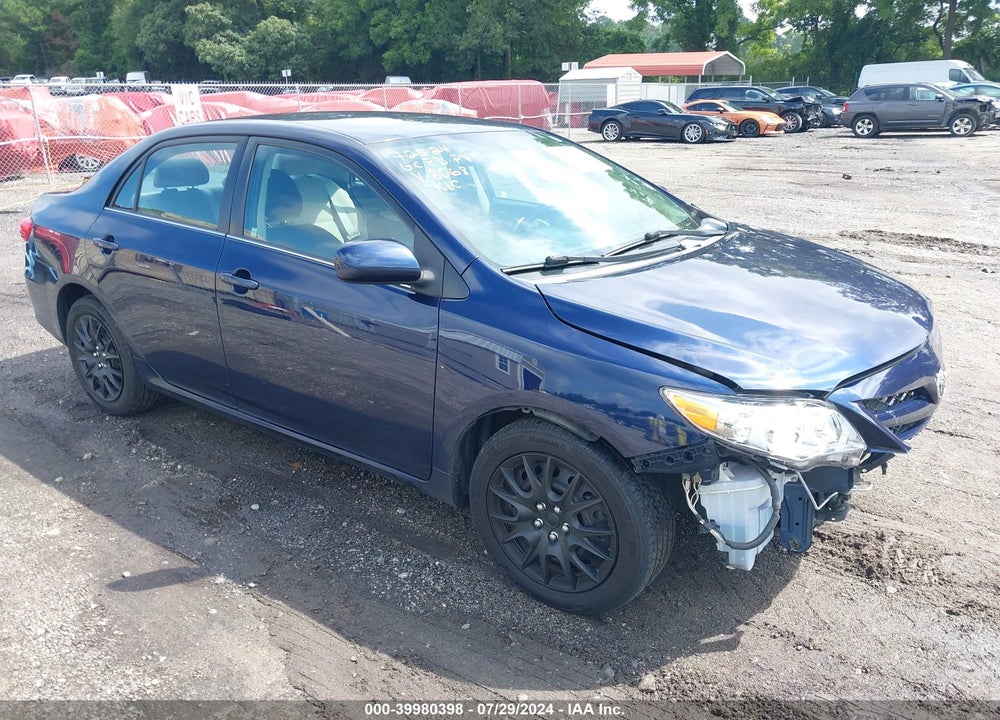 2013 TOYOTA COROLLA LE VIN: 2T1BU4EE5DC958068