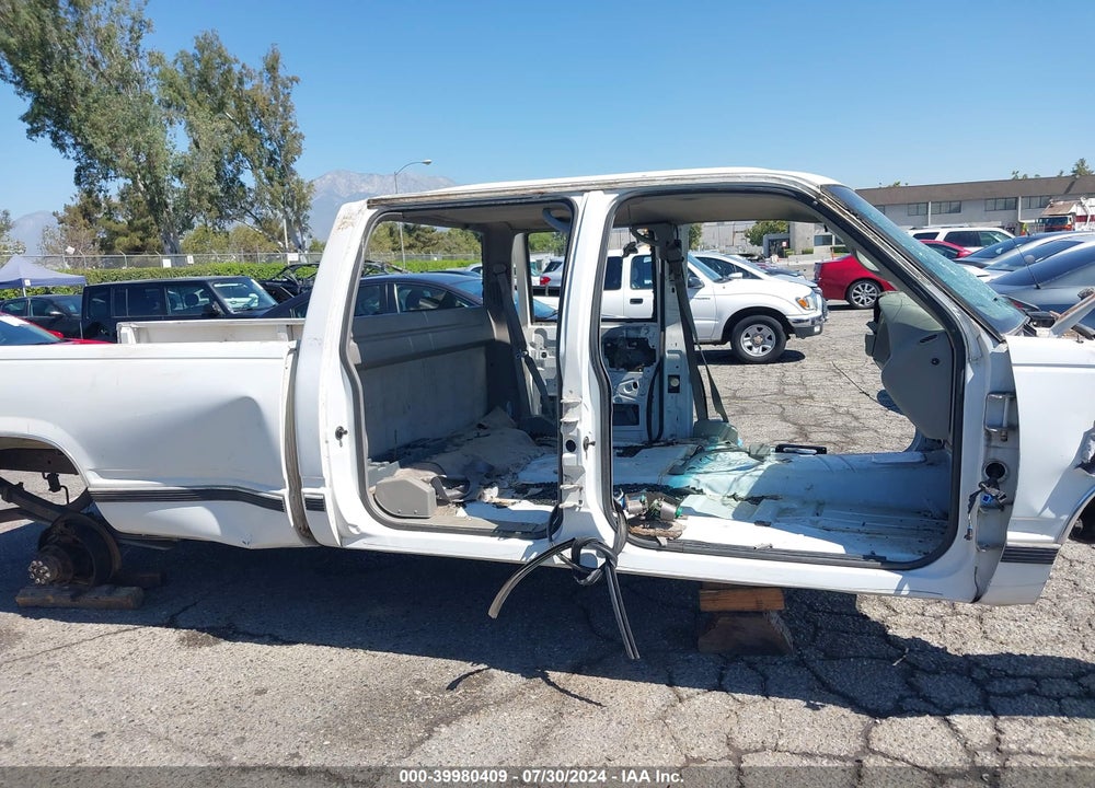 2000 CHEVROLET C3500 VIN: 1GCGC33J9YF514207
