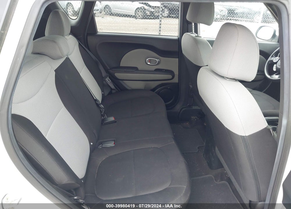 2017 KIA SOUL VIN: KNDJN2A27H7422772