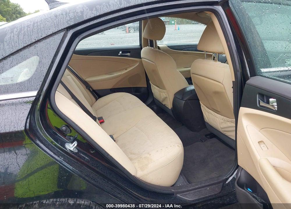 2014 HYUNDAI SONATA GLS VIN: 5NPEB4AC4EH889184