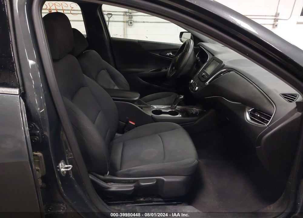 2017 CHEVROLET MALIBU VIN: 1G1ZE5ST2HF142719