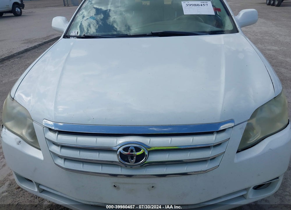 2005 TOYOTA AVALON XLS VIN: 4T1BK36B55U032564