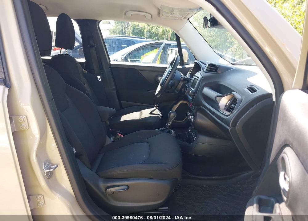 2015 JEEP RENEGADE LATITUDE VIN: ZACCJBBTXFPB26009