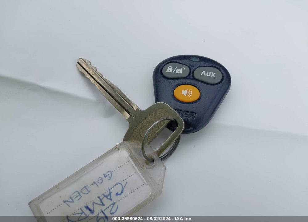 1995 TOYOTA CAMRY LE VIN: 4T1SK12E6SU875883