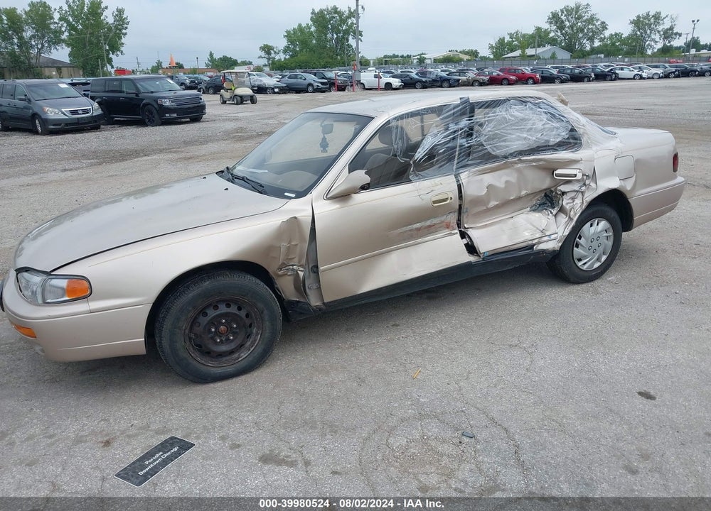 1995 TOYOTA CAMRY LE VIN: 4T1SK12E6SU875883