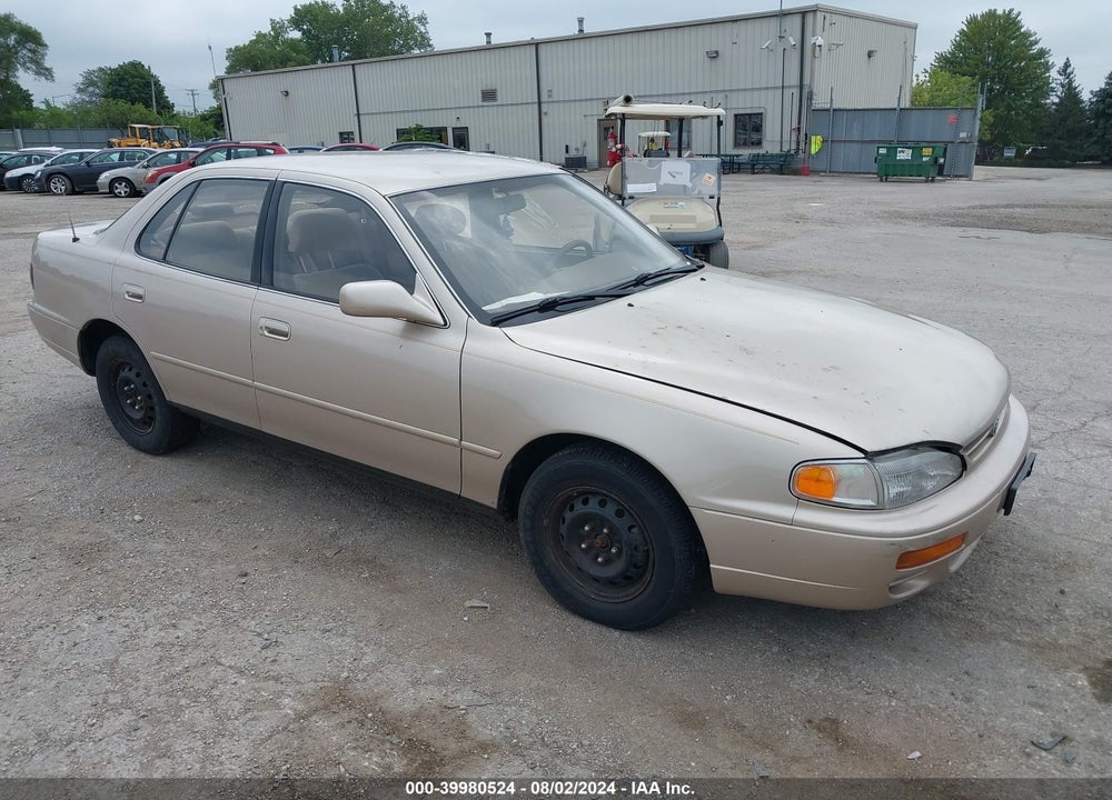 1995 TOYOTA CAMRY LE VIN: 4T1SK12E6SU875883
