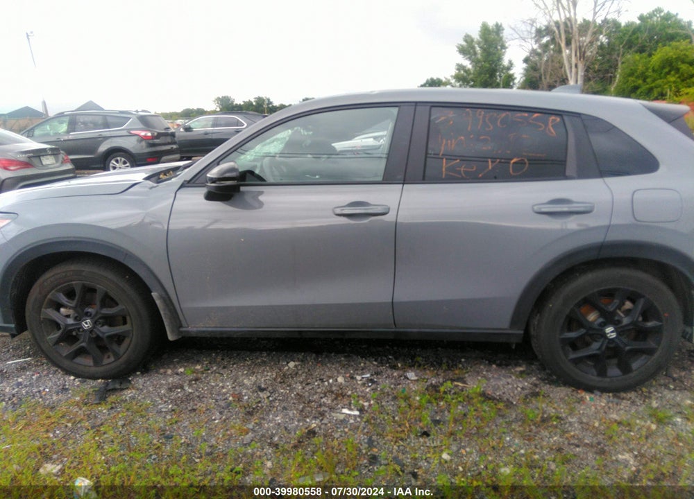 2024 HONDA HR-V AWD SPORT/AWD SPORT W/O BSI VIN: 3CZRZ2H50RM752682