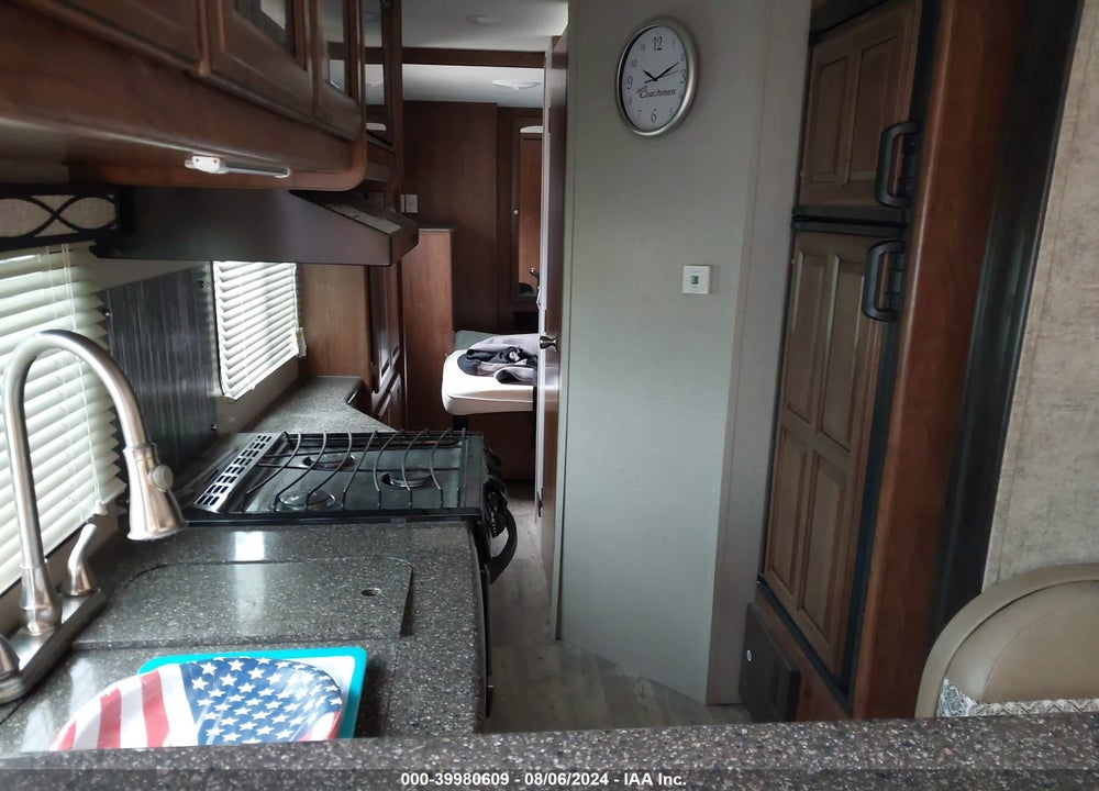 2017 COACHMEN FREEDOM VIN: 5ZT2FEXB2HA026003