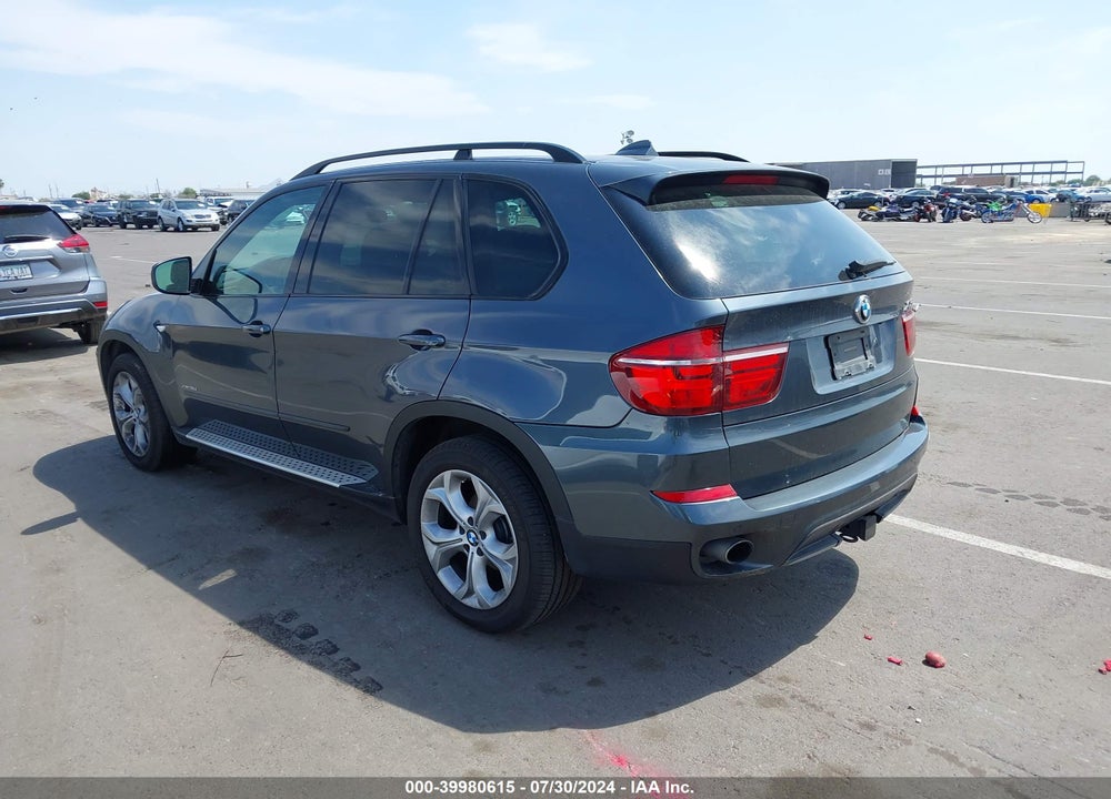 2011 BMW X5 XDRIVE35D VIN: 5UXZW0C58BL368617