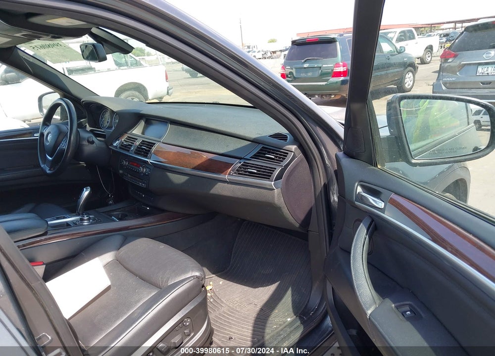 2011 BMW X5 XDRIVE35D VIN: 5UXZW0C58BL368617