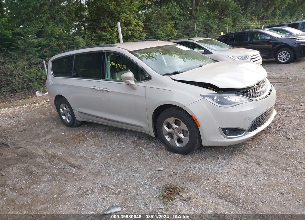 2017 CHRYSLER PACIFICA TOURING L PLUS VIN: 2C4RC1EG8HR579072