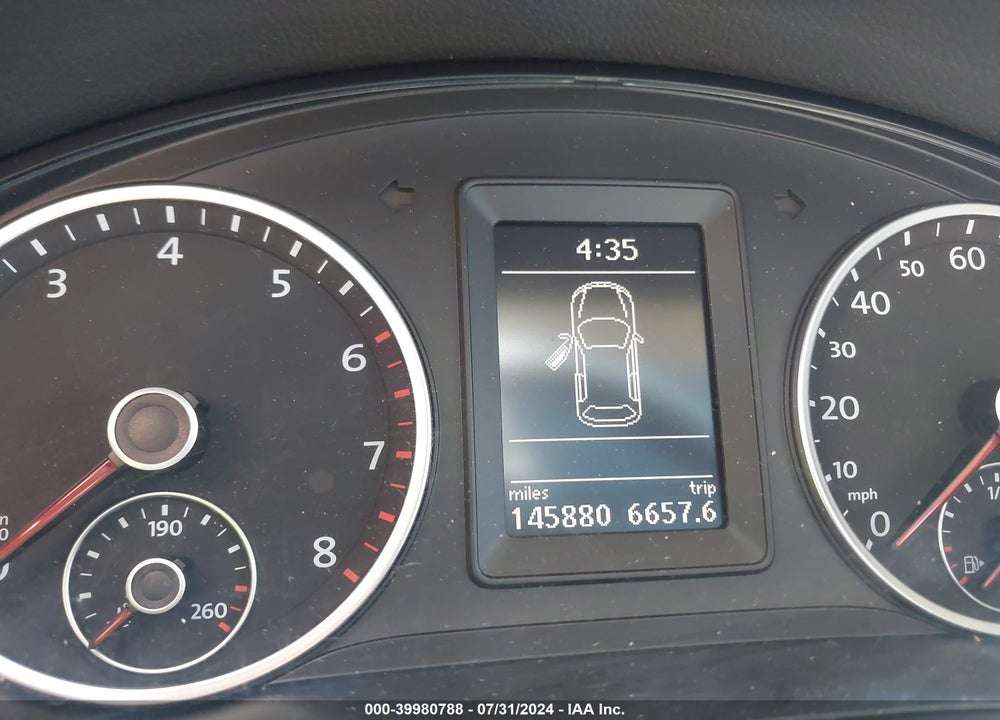 2011 VOLKSWAGEN TIGUAN SE VIN: WVGBV7AX1BW000938