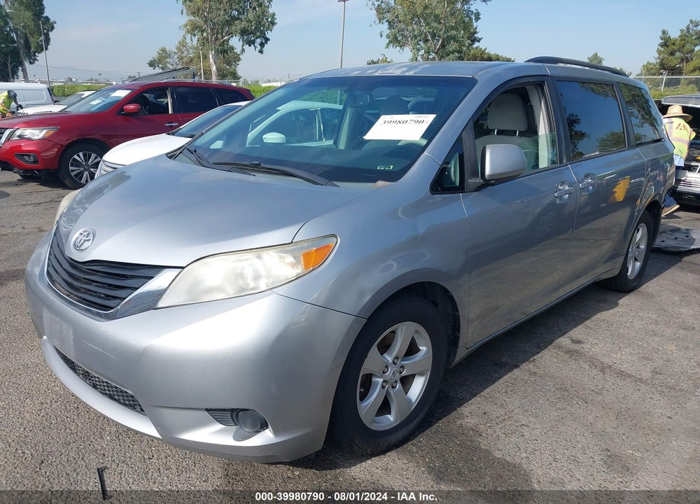 2011 TOYOTA SIENNA LE V6 VIN: 5TDKK3DC7BS109130