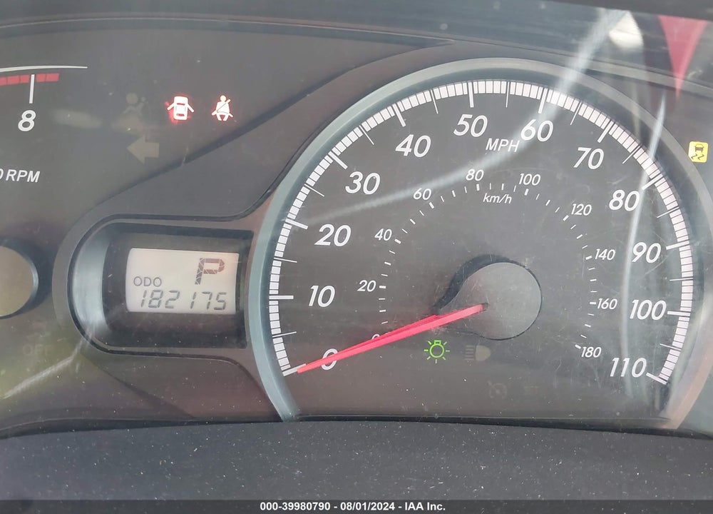 2011 TOYOTA SIENNA LE V6 VIN: 5TDKK3DC7BS109130