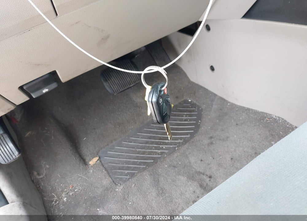 2008 FORD ESCAPE XLS/XLS MANUAL VIN: 1FMCU02Z38KA81066