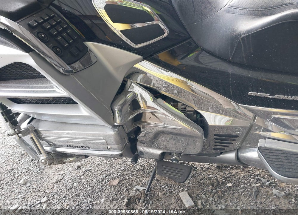 2012 HONDA GL1800 VIN: JH2SC68GXCK001712