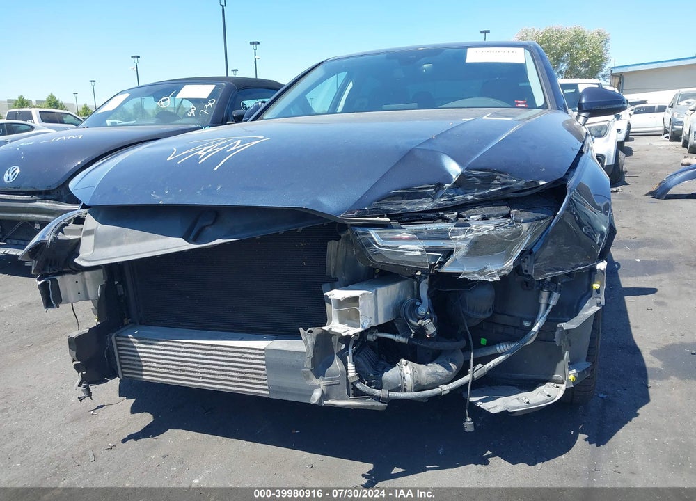 2017 AUDI A4 2.0T PREMIUM VIN: WAUGNAF49HN014622