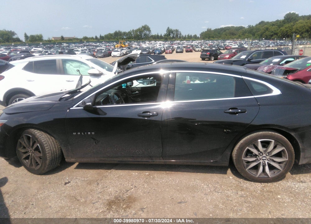 2018 CHEVROLET MALIBU LT VIN: 1G1ZD5ST4JF164486