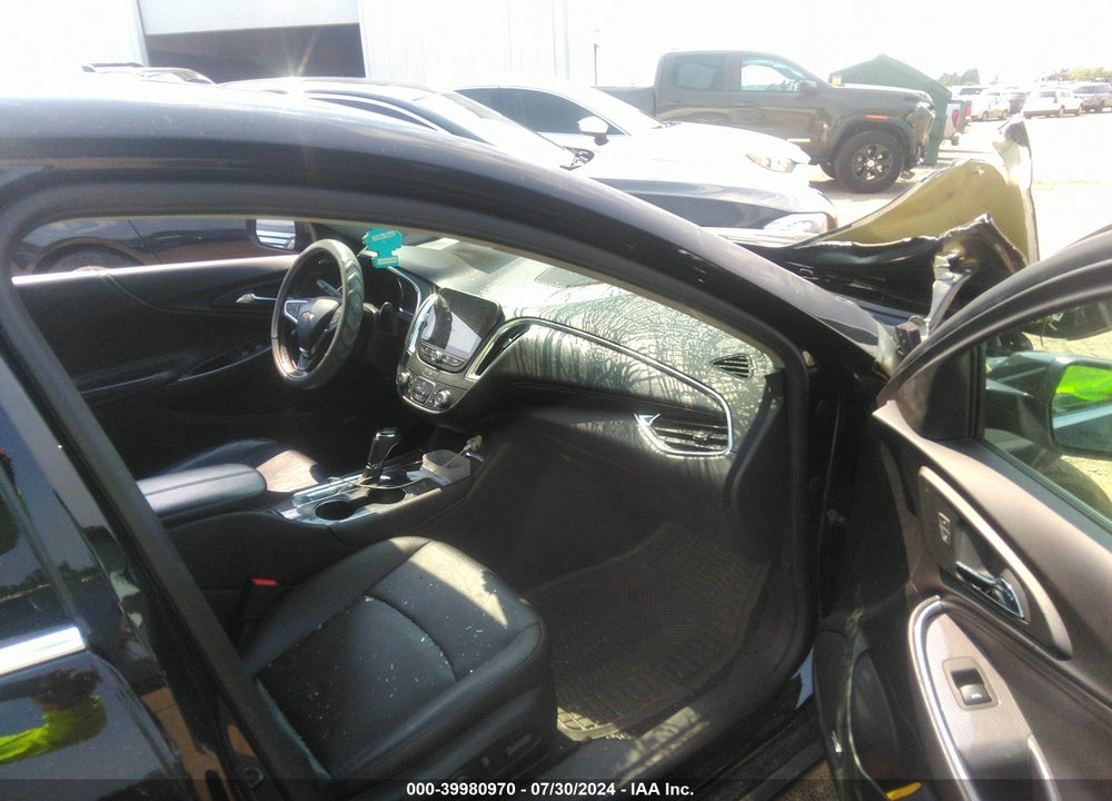2018 CHEVROLET MALIBU LT VIN: 1G1ZD5ST4JF164486