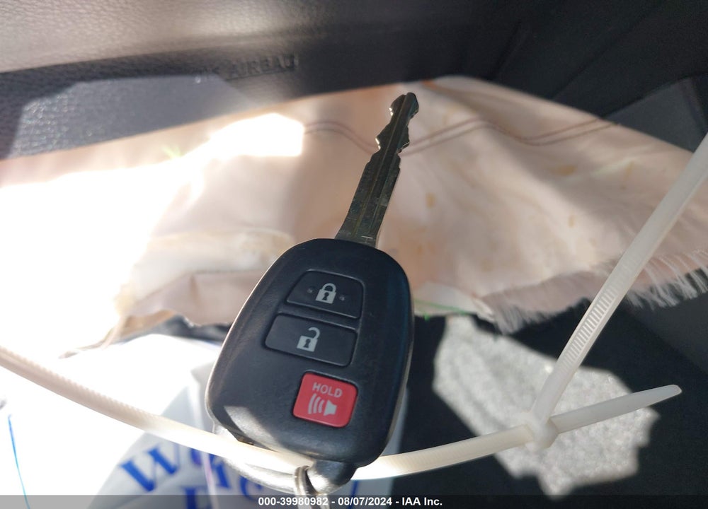 2019 TOYOTA TACOMA SR5 V6 VIN: 3TMAZ5CN2KM108621